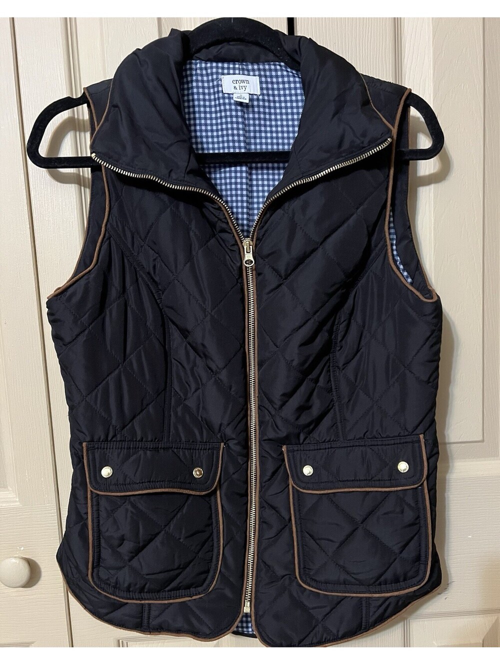 Crown & Ivy Vest Womens Black Quilted Full Zip Sleeveless S NWOT